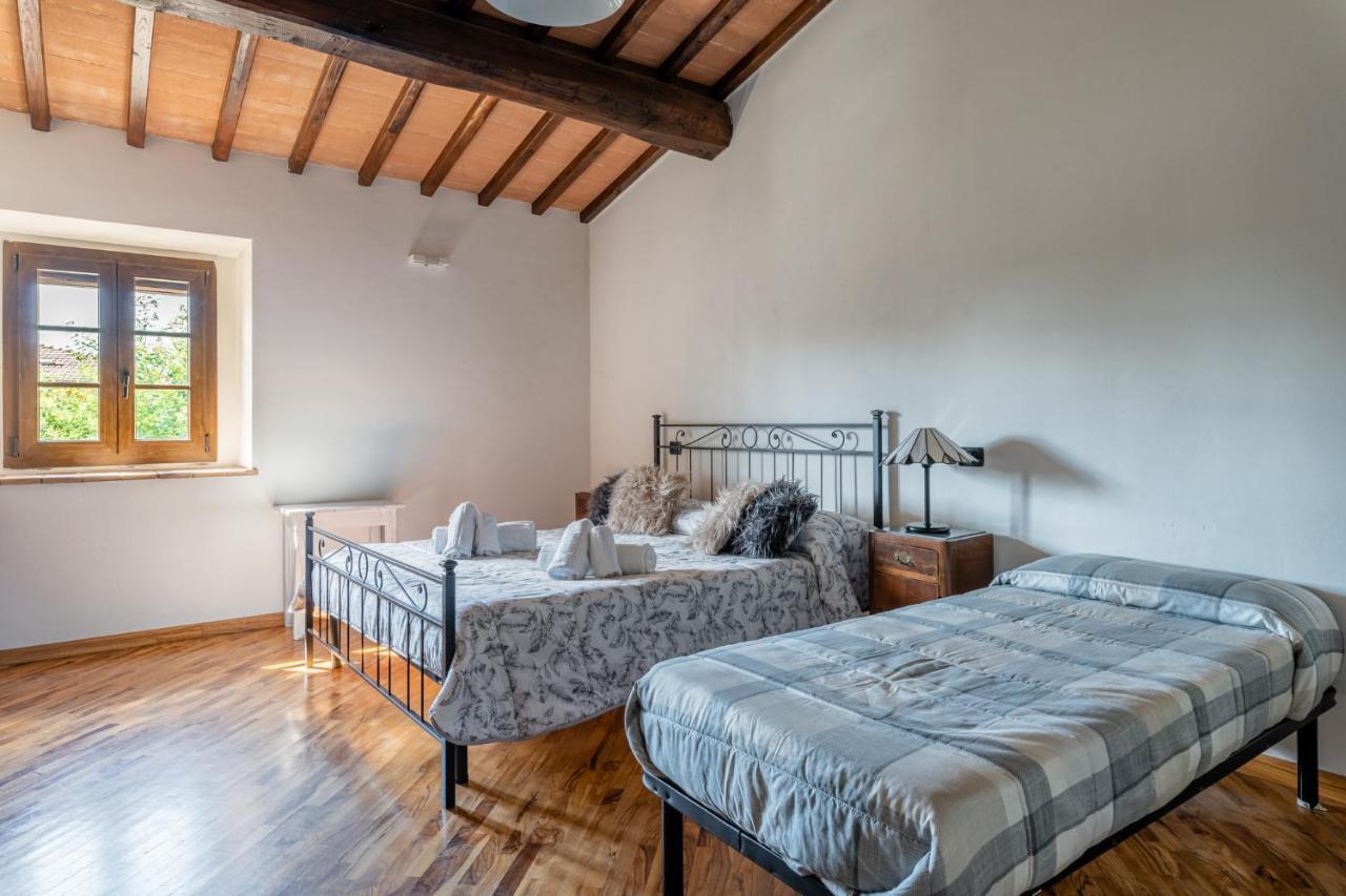 Casa Vecchia Rooms And Parking Gambassi Terme Exterior foto